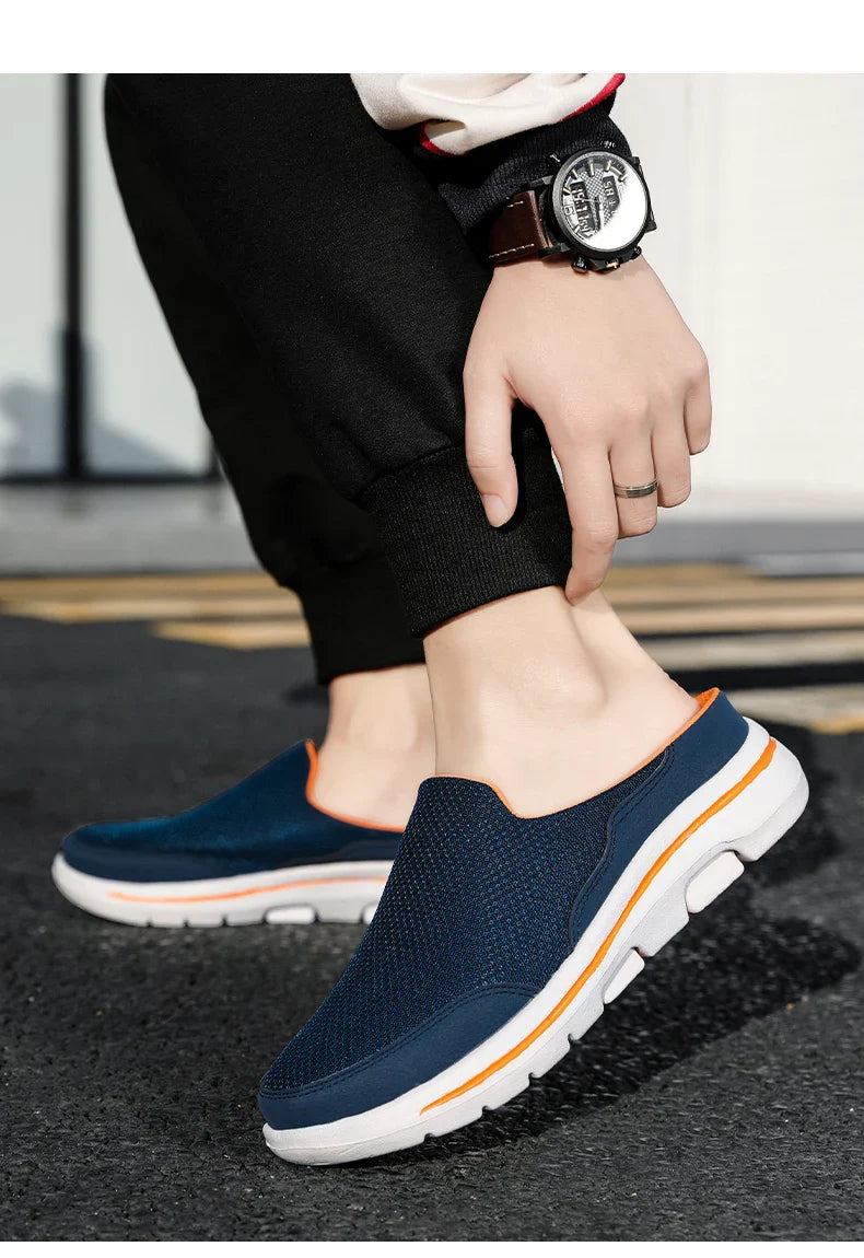 Men Slippers Summer Breathable Home Indoor Slippers Men Thick Bottom Slides Fashion Couple Walking Shoes