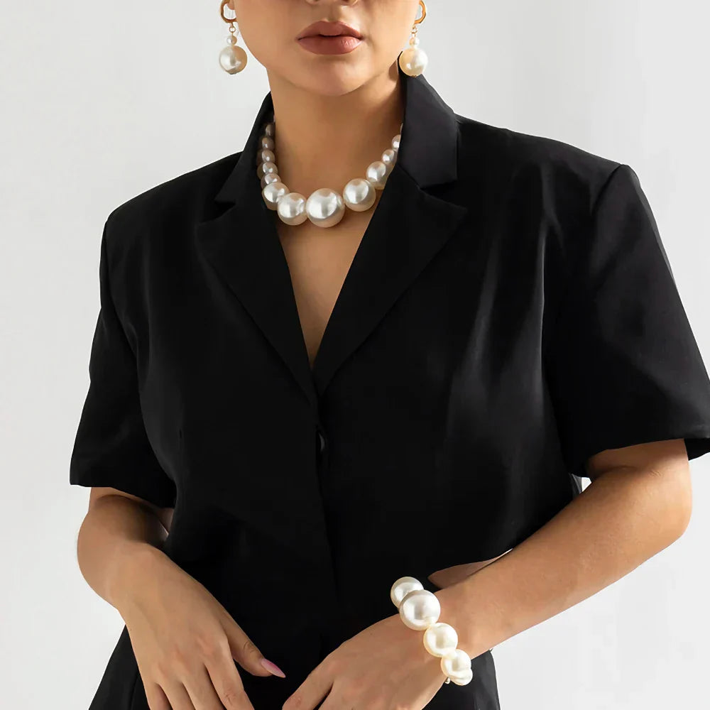 Exaggerated Big Imitation Pearls Choker Necklace Women Personality Elegant White Pearl Beaded Bride Jewelry 2025