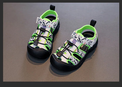2026 New Kids Sport Sandals Children's Design Hollow-out Multicolor Sandals Soft Flat Strappy Sandals Girls Cute Beach Shoes