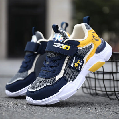 Kids Mesh Running Shoes Fashion Youngsters Teens Casual Walking Students Sneakers Breathable Soft Children Outdoor Sports Tennis