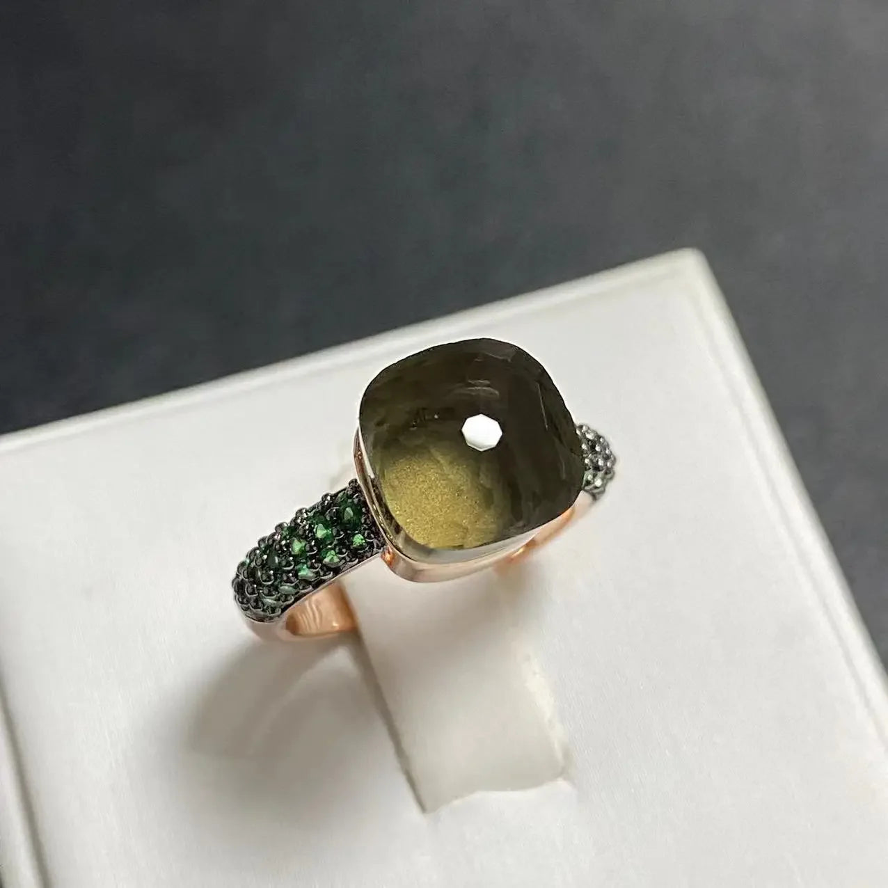 Emerald Ring for Women Green Zircon Inlay Rose Gold & Black Gun Plated 30 Colors Candy Crystal Style Jewelry Birthday Gift