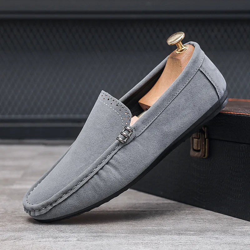 Novos Sapatos Masculinos de Primavera e Outono Estilo Social, Camurça, Sapatilhas Loafer, Couro Fosco Casual para Jovens
