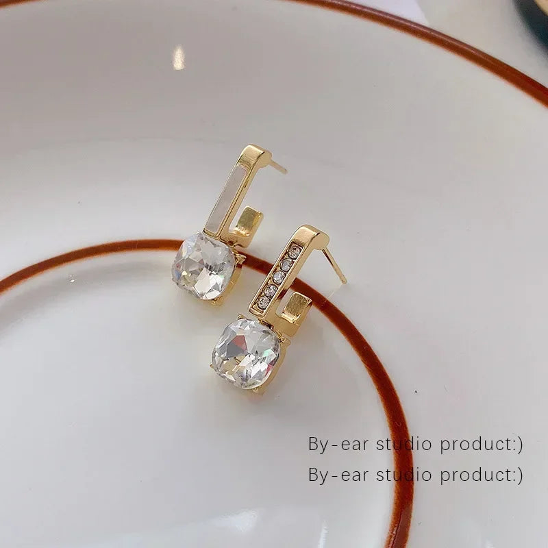 2024 New Fashion Gold Color Round Zircon Simple Drop Dangle Earrings for Women Charm Korean Hoop Jewelry Wedding Birthday Gift