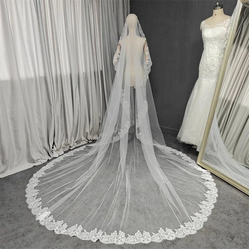 Customized Eyelash Lace Mantilla Veil, 3m*3m Long Bridal Veil with Chantilly Eyelash Lace, Ivory Wedding Veil with Hidden Comb