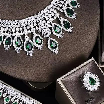 Luxury Elegant 4 PCS Necklace Earrings Bracelet Ring for Noble Luxury Women Bridal Wedding Party Show Jewelry Sets