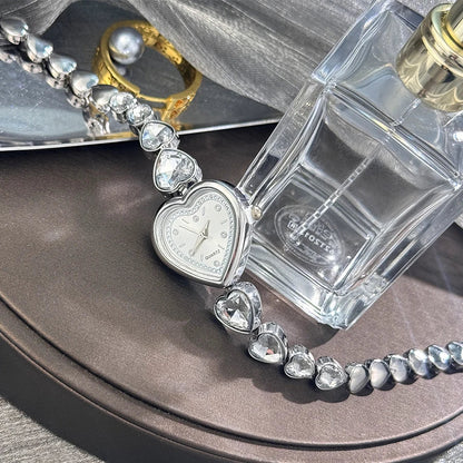 Women's heart-alloy case Sparkly cute heart-shaped glass rhinestone bracelet Elegant stylish quartz watch