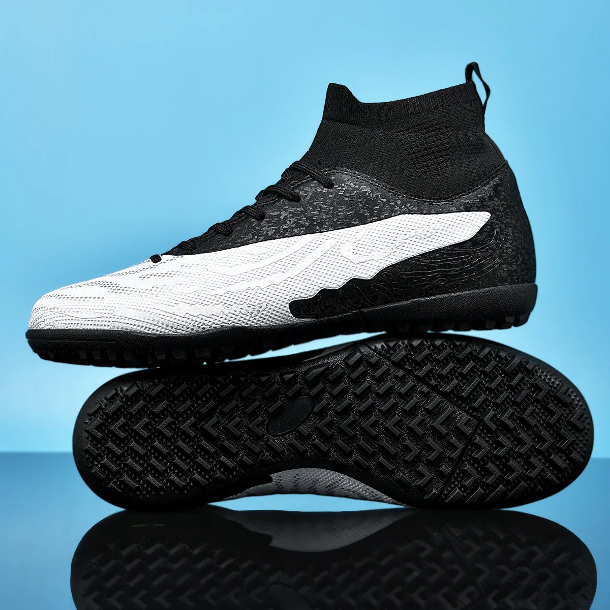 Men & Women TF Stud Football Boots, Anti-slip, Leather Material, Suitable for Student & Adult Training, Artificial & Natural Gra