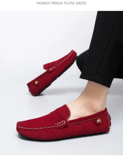 2025 Novos Sapatos Gorro Feitos à Mão Masculinos de Luxo Leve Estampa Crocodilo Tendência Mais Fácil de Combinar Slip-On Loafers Preguiçosos Sapatos da Moda para Dirigir Masculinos e Femininos
