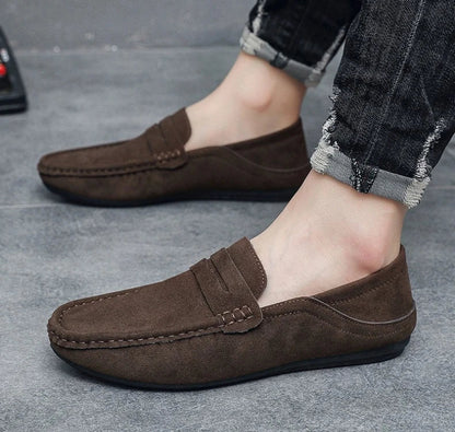 Novos Sapatos Masculinos de Primavera e Outono Estilo Social, Camurça, Sapatilhas Loafer, Couro Fosco Casual para Jovens