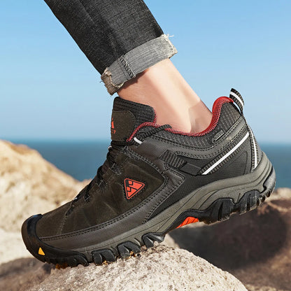 High Quality Men Hiking Shoes Durable Leather Climbing Shoes Outdoor Walking Sneakers Rubber Sole Factory Outlet