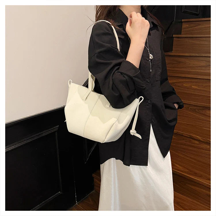 2025 Hot Sale Autumn Soft Women's Handbags Faux Suede Solid Color Large Capacity Shoulder Bag Casual Versatile Ladies Bags