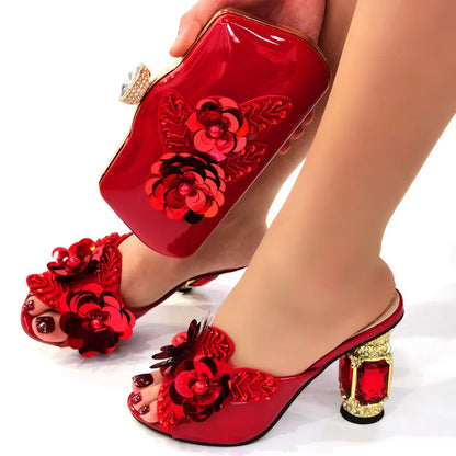 Arican Nova Chegada, Conjunto de Sapatos e Bolsas Femininos Estilo Italiano de Banda Estreita e Tiras Cruzadas na Cor Dourada para Festa