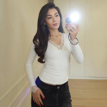 V neck Lace T shirt Top Women Sexy Navel Exposed Pullover Fashion Splice Hot Girl Club Party Top Autumn New Lady T shirt
