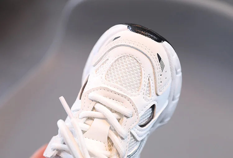 Children's Sports Casual Shoes for Boys and Girls Breathable Mesh Running Shoes Kids Basketball Shoes Lightweight Comfortable