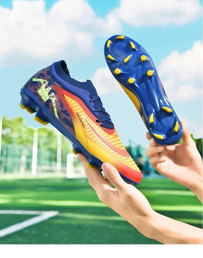 New Men Soccer Shoes Breathable Unisex Football Boots Professional Training Ultralight Wholesale Indoor Futsal Drop Shipping