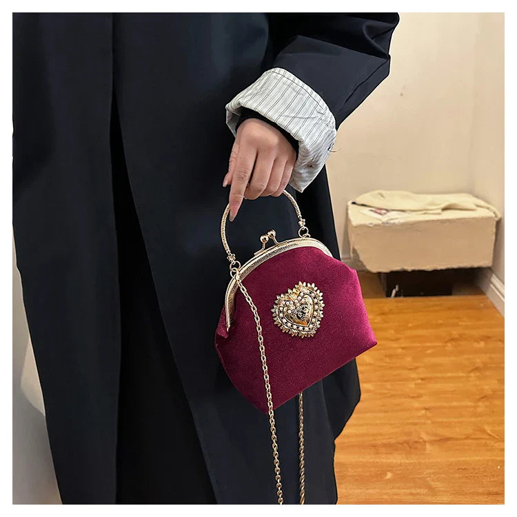 Velvet Frame Heart Dinner Hand Bags Diamonds Chains High Quality Shoulder and Crossbody Bags for Women 2024 Fashion Hot Sale