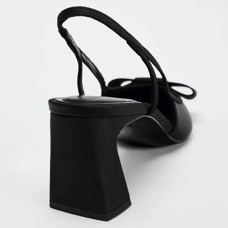 2026 Patent Leather Pointed Toe Heeled Sandals Women Elegant Bow Decoration Chunky Heel Pumps Luxury Designer Heels for Ladies