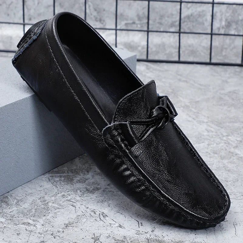 Genuine Leather Men Casual Shoes Black Mens Loafers Fashion Luxury Brand Lightweight Comfortable Slip on Boat Driving Shoes
