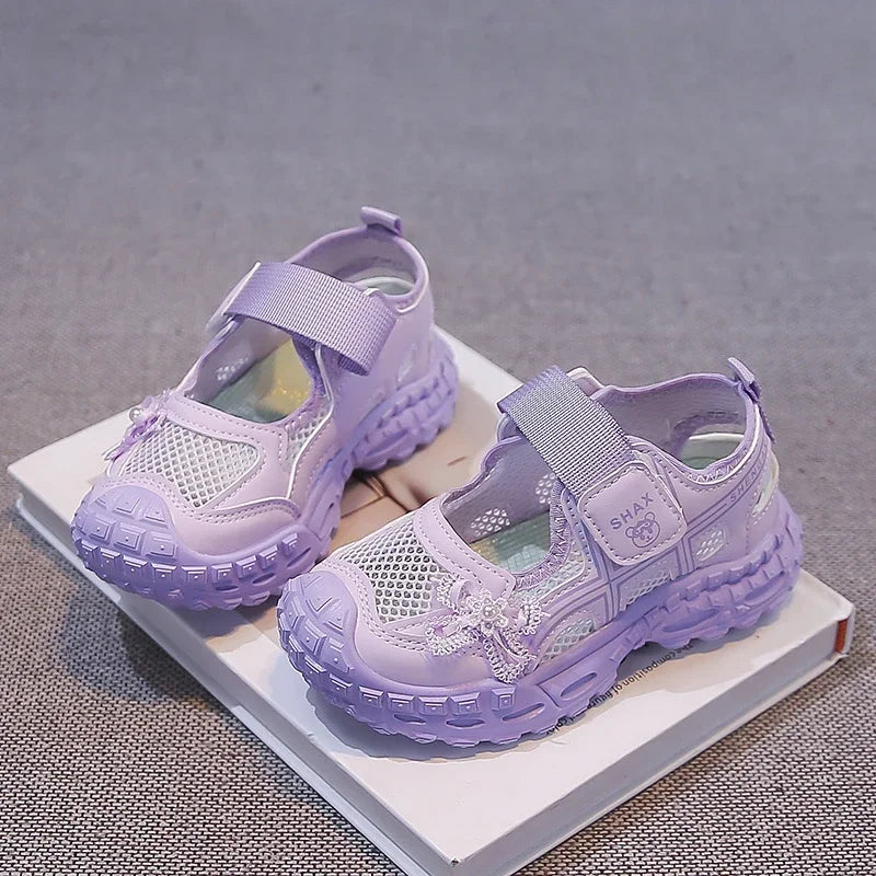 2026 summer new girls' bow mesh toe sandals soft and casual beach sandals children's outdoor walking non slip flat shoes