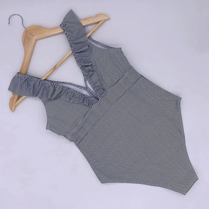 Sexy One Piece Swimsuit 2023 Women Striped Ruffled Swimwear Women Vintage Print Monokini Female Bodysuit Girl Beach Bathing Suit