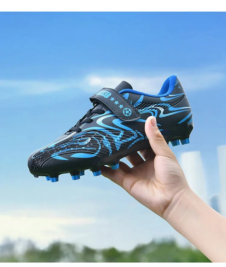 New Kids Soccer Shoes Original Football Shoes Boy Girl Indoor Professional Football Field Boots Society Cleats Non Slip Sneakers