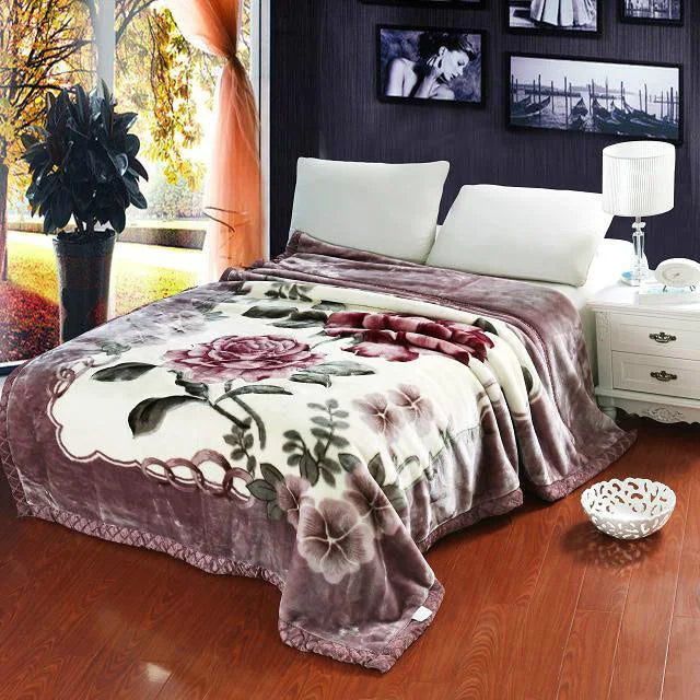 Korean Style Winter Raschel Mink Blankets Soft Warm Fluffy Double Layer Thick Weighted Blanket Winter Bedspread Plaid Blanket
