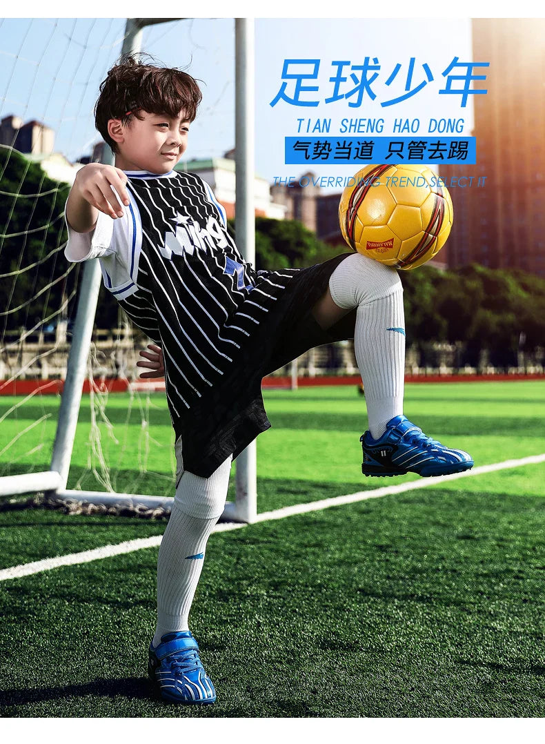 Personality Stylish And Comfortable Boys Girls Training Game Sneakers Indoor Outdoor Lawn Youth Student Soccer Shoes 25-35#