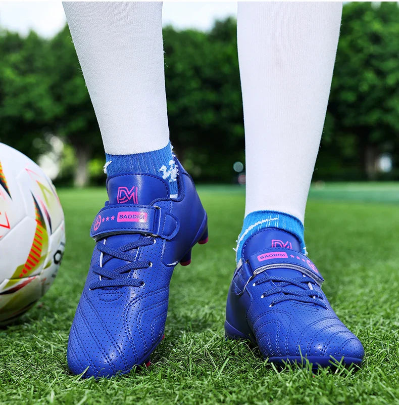 New Children Soccer Boots Sports Society Field Boy Football Shoes Futsal Fast Indoor Sneaker Original Ankle Cleats Football Boot