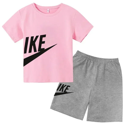 Fashion Sport 2Pcs Outfit, Printed Short Sleeve Tee and Shorts, Comfortable Summer Tracksuit for Boys Girls