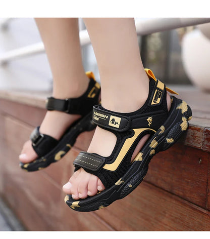 2025 Summer Boys Soft Sandals Fashion Children Shoes Autumn Light Cartoon Sandalias Flat Beach 4-12 Years Old Kids Shoes 12yrs