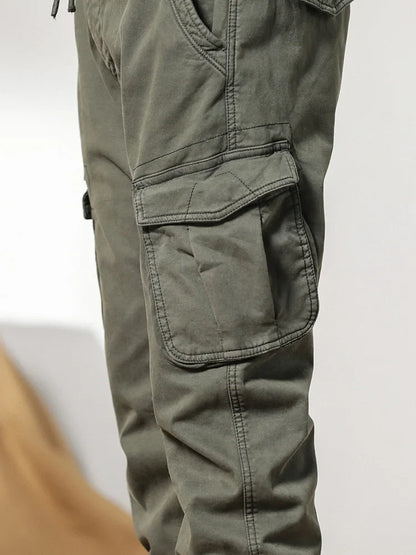 2023 New Multi-Pockets Winter Cargo Pants Men Fleece Liner Thick Warm Slim Fit Joggers Streetwear Casual Cotton Thermal Trousers