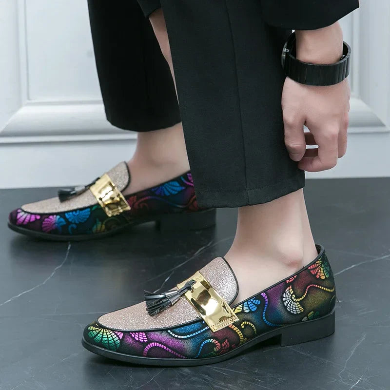 New Loafers for Men Flock Embroider Tassel Casual Shoes Slip-On Breathable Handmade Mens Dress Shoes Size 38-47