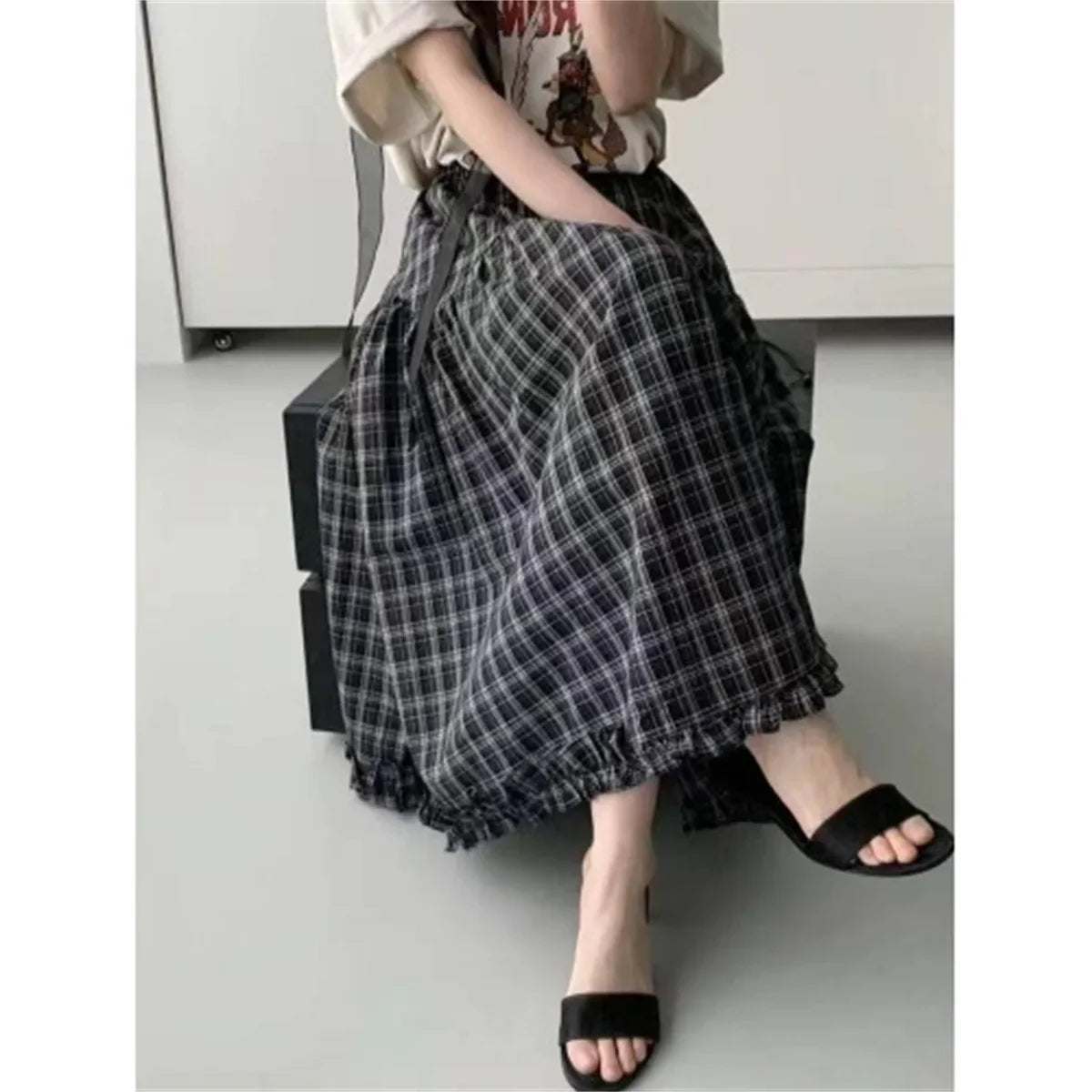 Retro Black Plaid High Waist A-Line Midi Skirt Women's Summer New Korean Fashion Maxi Skirt Lace Trim Umbrella Skirt Streetwear