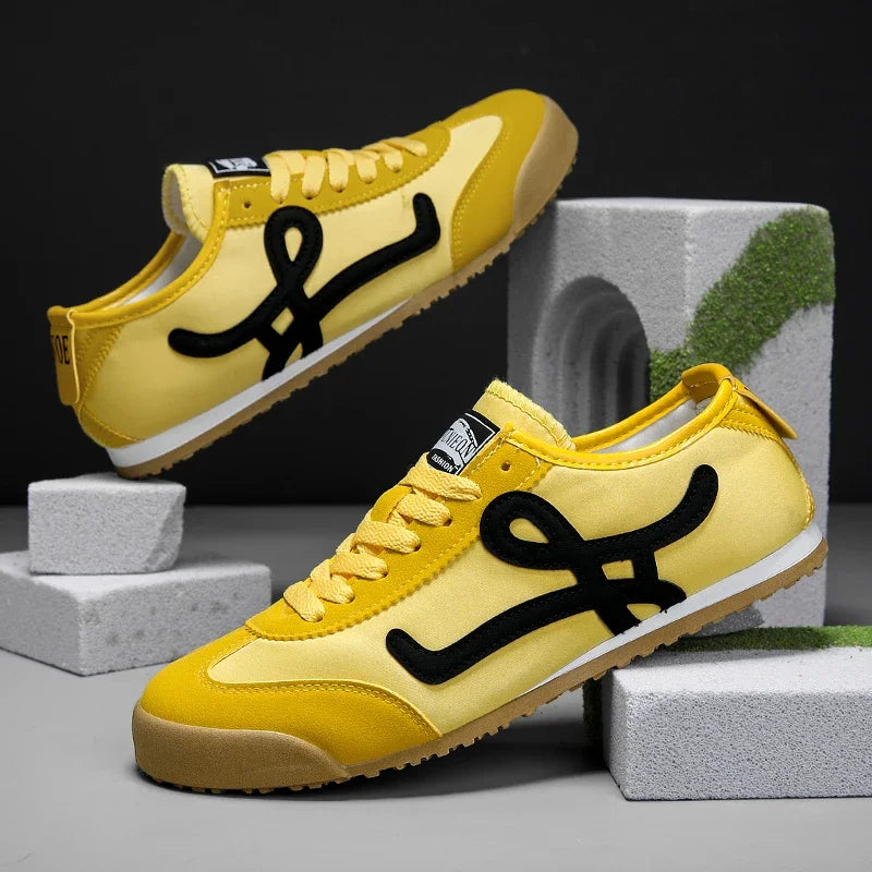 Men Casual Shoes Men Fashion Lightweight Cloth Running Sneakers Outdoor Comfortable Walking Sport Shoes Breathable Jogging Shoes