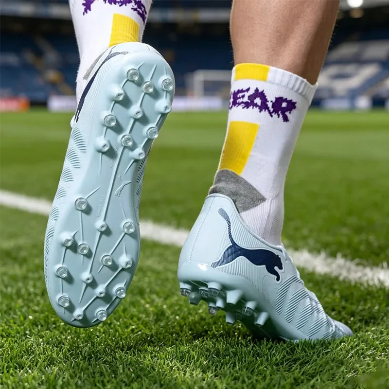 TT Turf Soccer Shoes 108918-03 Men's Professional Training Football Cleats Non-Slip Wear-resistant