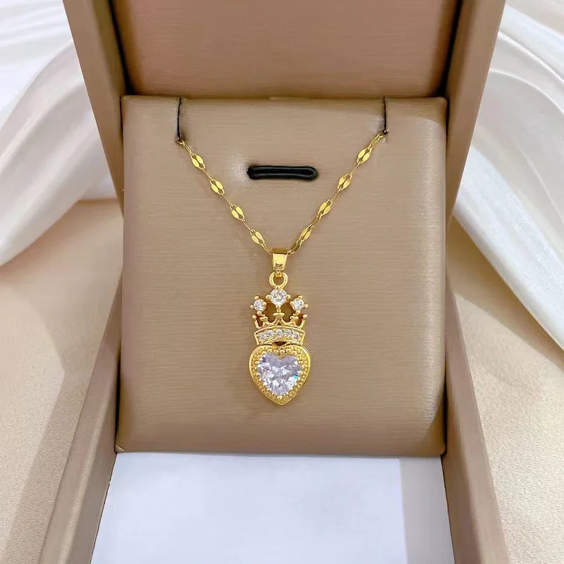 Crown Love Full of Rhinestones Sparkling Micro-Inlaid Design Simple Ladies Wedding Gift Pendant Necklace