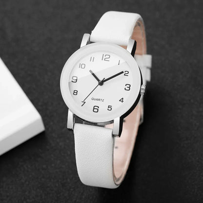 1/2PCS Fashion Couple's Watches Leather Strap Wristwatch Men Women Casual Arabic Dial Quartz Watches (Without Box)