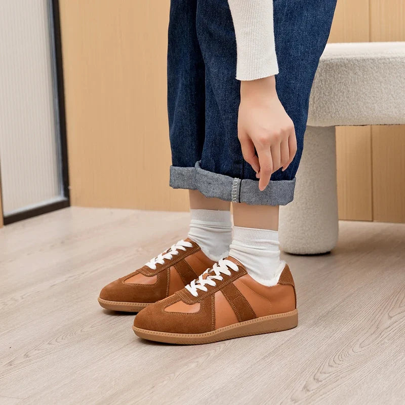 Women's Sneakers 2026 New Genuine Leather Ladies Moral Training Shoes Casual Spring Flat Shoes Women