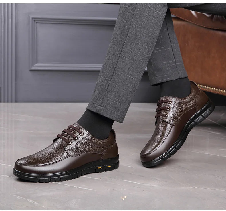 Handmade Leisure Men Shoes New Trendy Minimalist Work Shoes With Lace Up Middle-Aged Dad Formal Casual Business Leather Shoes