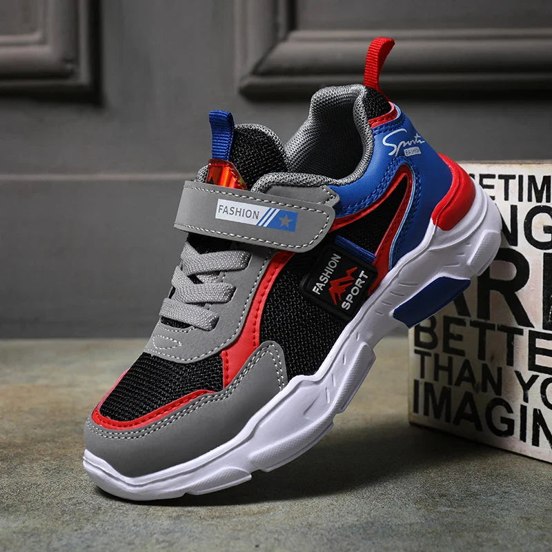 Kids Mesh Running Shoes Fashion Youngsters Teens Casual Walking Students Sneakers Breathable Soft Children Outdoor Sports Tennis