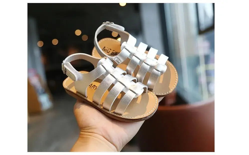 1-6 Years Children Summer Outdoor Beach Shoes Girls Princess Knitted Open Toed Sandals Gold, Silver, Black