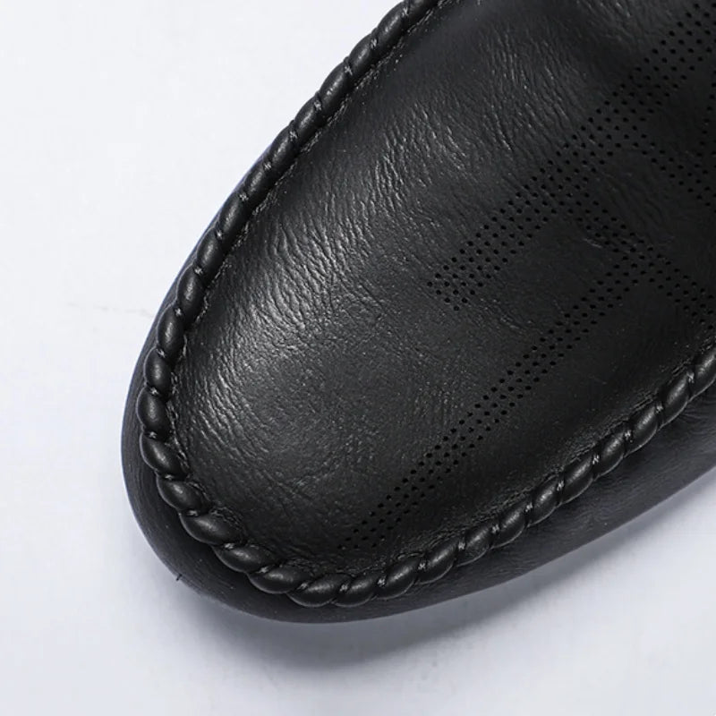 Men Casual Shoes Genuine Leather Luxury Brand Men Loafers Italian Moccasins Breathable Slip on Men Driving Shoes Chaussure Homme