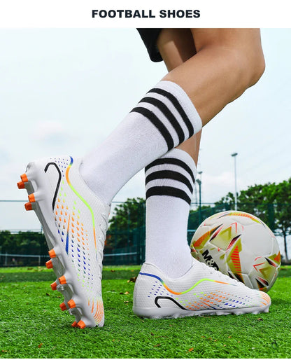 New Men Soccer Shoes Hot Sale Women Professional Football Boots Unisex High-quality Futsal Ultralight Cleats TF/FG Sneakers