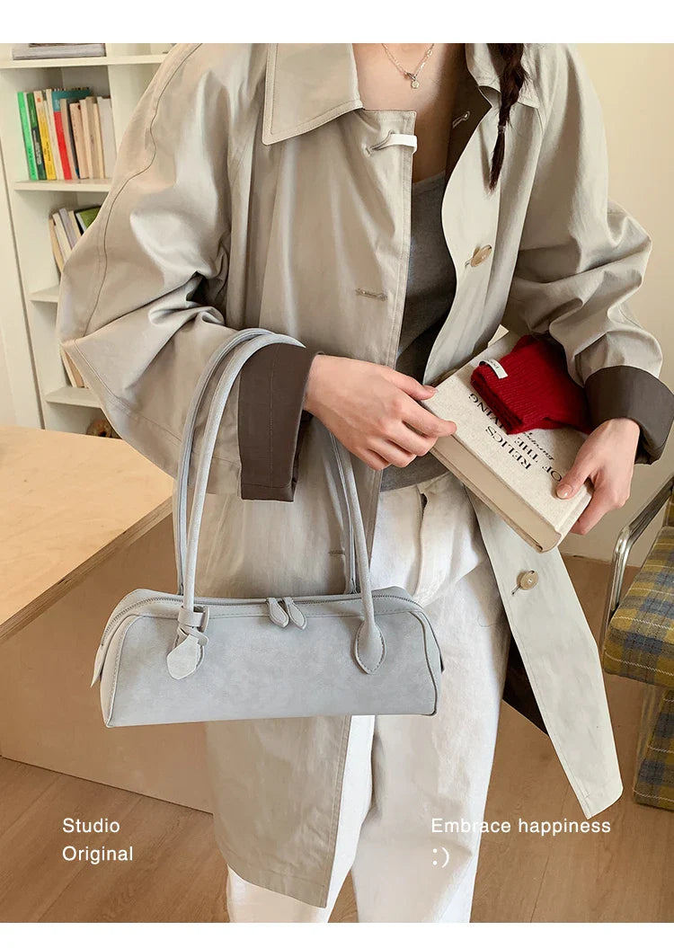 Vintage Suede Long Shoulder Bag 2026 New Women Shoulder Bag Luxury Ladies Handbag Female Commuter Shopping Underarm Bag