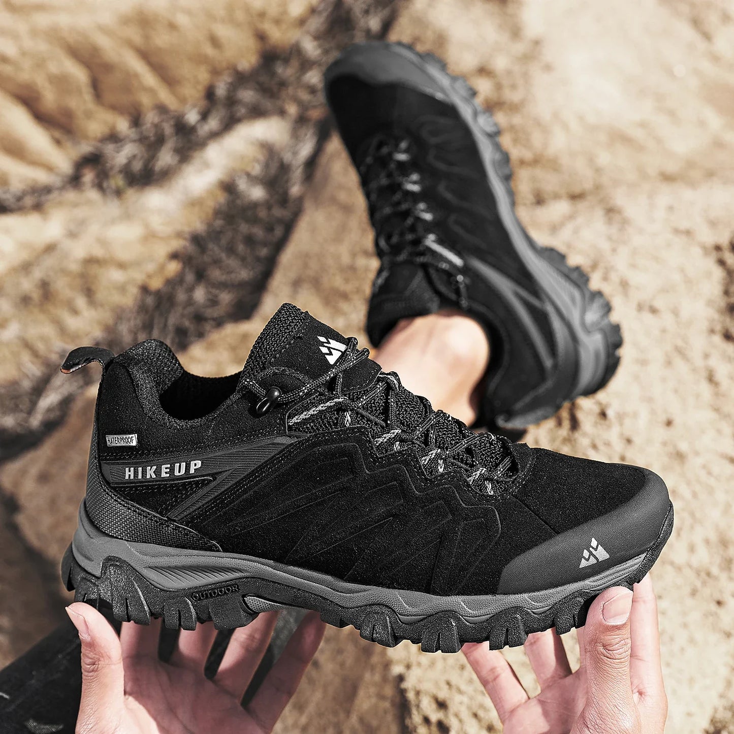 High Quality Leather Hiking Shoes Durable Outdoor Sport Men Trekking Leather Shoes Lace-Up Climbing Hunting Sneakers