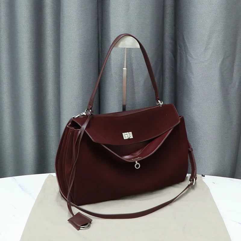 Suede Leather Tote Bag for Women Large Capacity Cowhide Shoulder Bag Designer Lock Satchel Chic Soft Nubuck Crossbody Purse