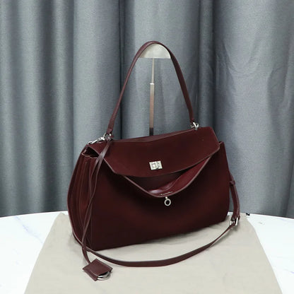Suede Leather Tote Bag for Women Large Capacity Cowhide Shoulder Bag Designer Lock Satchel Chic Soft Nubuck Crossbody Purse