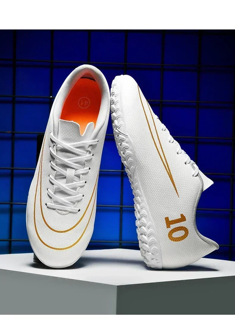 New Men Football Boots Professional Soccer Shoes Training Outdoor Adult Kids Ultralight TF/FG Sports Shoes Futsal High-quality