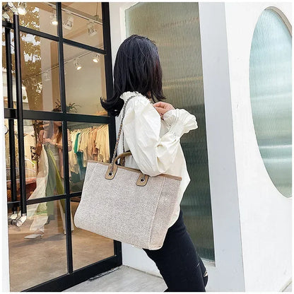 Fashion Make Up Designer Big Women's 2025 New Korean Fashion Casual Large Capacity Shoulder Crossbody Chain Tote Bag