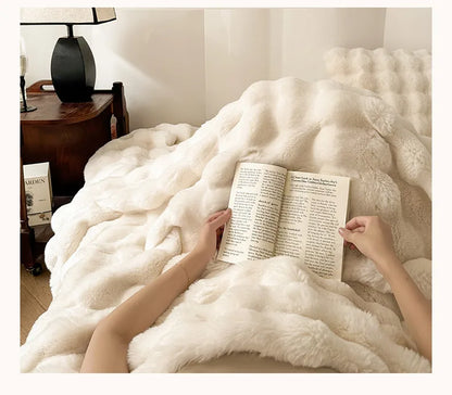 2025 new solid color imitation rabbit plush milk plush thickened thermal leisure home blanket office nap blanket, no pillowcase.